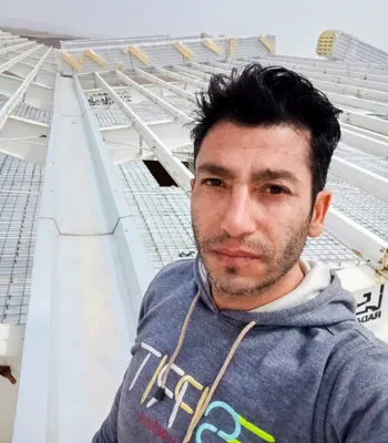 نصب و اجرا ساندویچ پانل