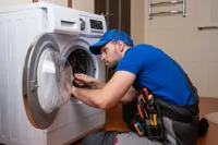 تعمير لباسشويى در شهر قدس 