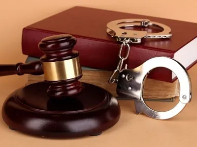 وکیل مرد در مشهد&nbsp;