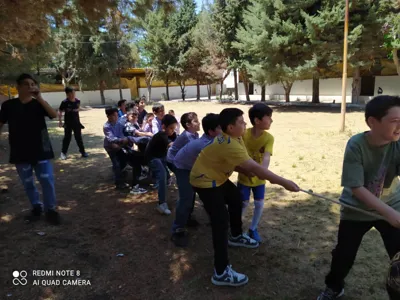 ابتدایی و دبیرستان