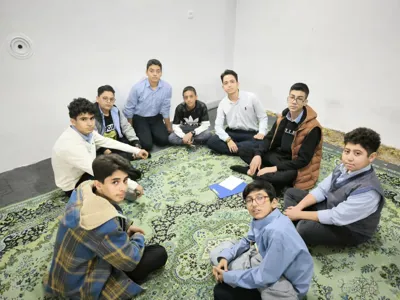 ابتدایی و دبیرستان