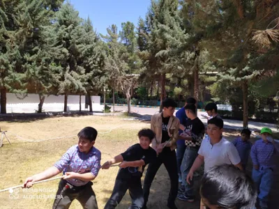 ابتدایی و دبیرستان