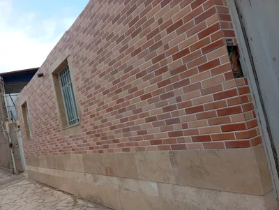 کد ملک R4-1
نوع ملک-همکف
مساحت کل-6/5قصب
متراژ130متری 2خوابه
بازسازی شده
قیمت-2/200میلیارد
آدرس شرف آباد قائم 23