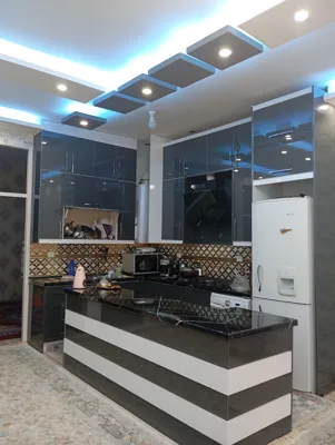 کدملکR4-2
نوع ملک-همکف
مساحت-5قصب
متراژ 100متری 2خوابه
قیمت-2/200میلیارد
آدرس شرف آباد-امام حسین 5