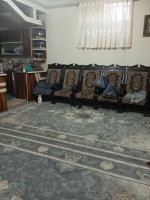 کد ملک R4-3
نوع ملک-همکف
مساحت-4قصب
متراژ -85متری2خوابه
قیمت-2/300میلیارد
آدرس شرف آباد- امام حسین 5