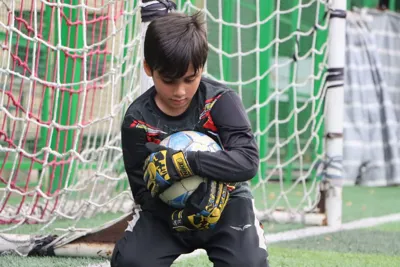 مدرسه فوتبال اصفهان