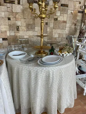 اجاره میز گرد عروسی مهرشهر
