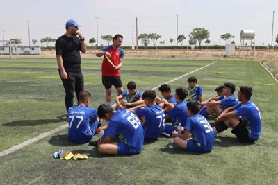 آکادمی دروازه بانی اصفهان