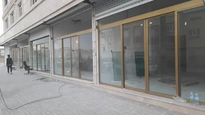 درب تمام شیشه