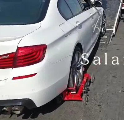 حمل خودرو با اسکیت