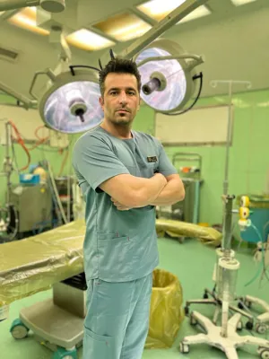 نگین یونیفرم