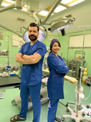 نگین یونیفرم