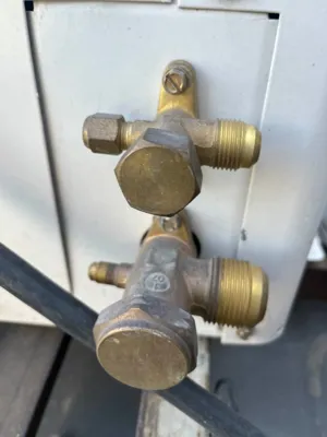 تعمیر یخچال در نازی آباد