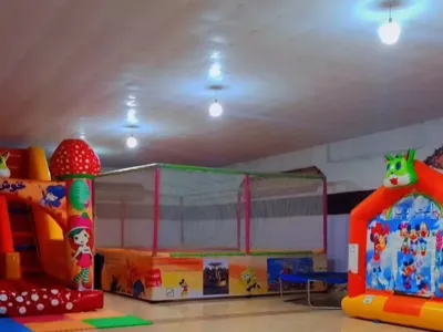 شهربازی سرپوشیده کودکان