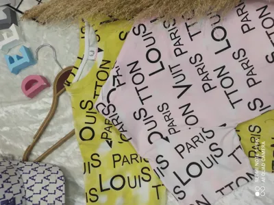 پوشاک دخترانه و پسرانه با قیمت مناسب