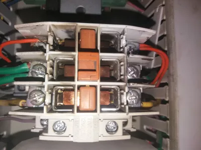 سرویسکار آسانسور در قائمشهر