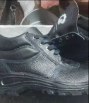 خرید لباس کار در اهواز 