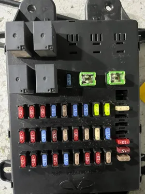 برق خودرو منطقه 22