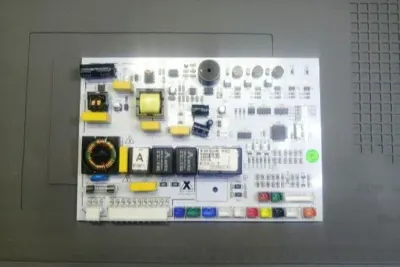 تعمیر برد الکترونیکی یخچال فریزر