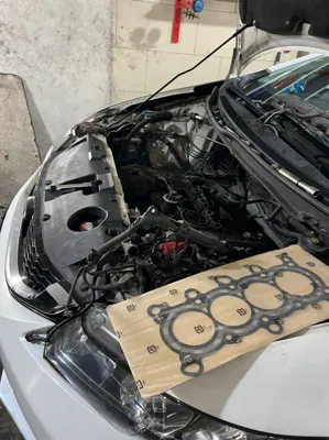 تعمیر سرسیلندر هوندا سیویک ۲۰۱۴