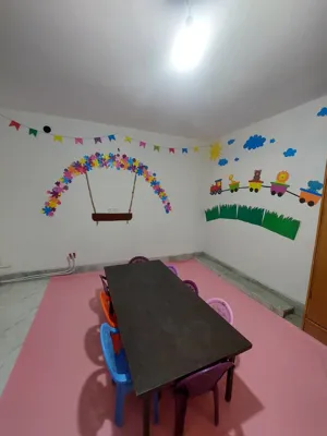 دبستان دخترانه دکتر توانا 