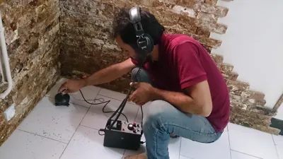 بررسی مکان ترکیدگی لوله