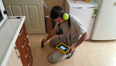 نشت یابی با دستگاه