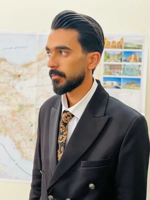 محمد حسین محمودی 