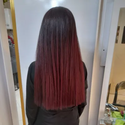 ندا طرفی زاده