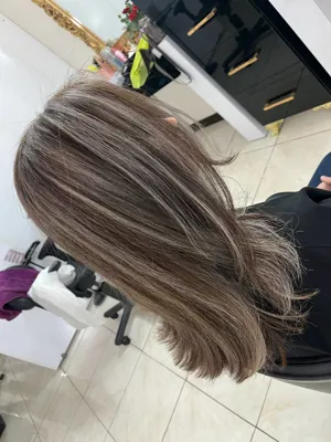 ندا طرفی زاده