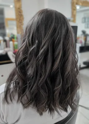 ندا طرفی زاده