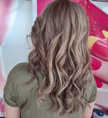 ندا طرفی زاده