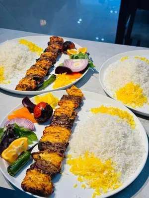  لیست رستوران‌های پربازدید در بروجن