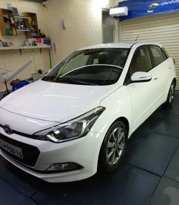 مرکز دیتیلینگ حرفه ای خودرو تبریز