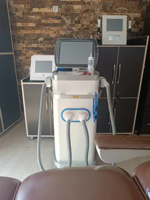 دکتر کاوه حاجی خا نی