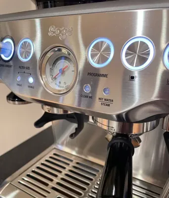 تعمیر دستگاه قهوه ساز در اصفهان