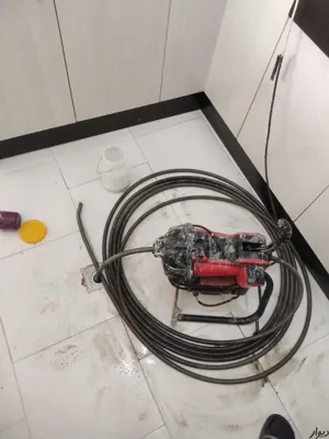 لوله بازکنی در پیروزی