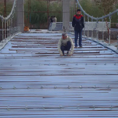 خدمات ساختمان،پل معلق