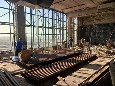 بازسازی ساختمان