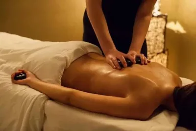 ماساژ سنگ داغ در اصفهان&nbsp;