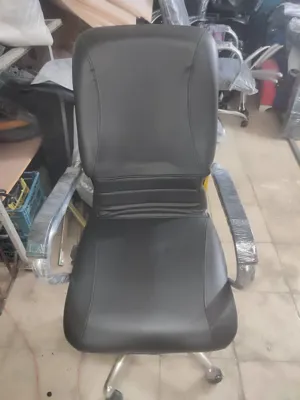 تعمیر صندلی مدیریتی در محل