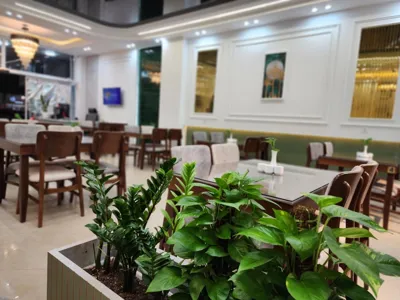 کبابی با گوشت تازه در بروجن