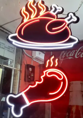 تابلوساز نئون در اصفهان