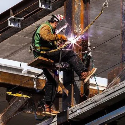 پیچ و رولپلاک نما در کرج