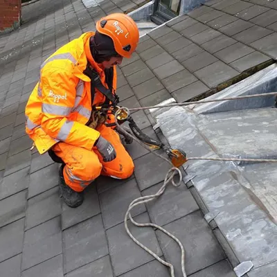 پیچ و رولپلاک نما در کرج