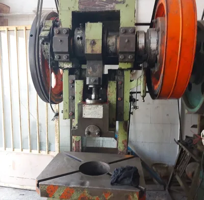 فروش دستگاه پرس در اصفهان