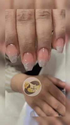 کاشت ناخن در بهترین سالن زیبایی بم