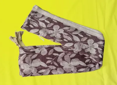 شال پلیسه سیا اسکارف