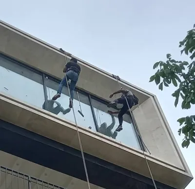 خدمات کار در ارتفاع با طناب در غرب تهران