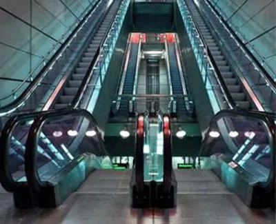 مجموعه اسانسور اذربایجان